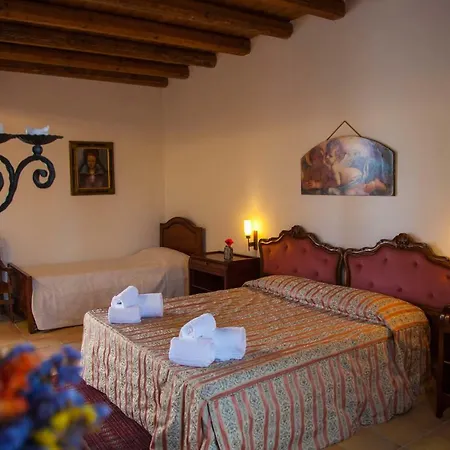 Oda ve Kahvaltı Casa Go'el 4*