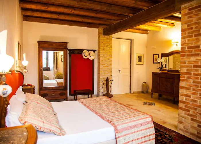 Bed & Breakfast Casa Go'el 4*