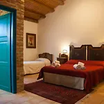 Casa Go'el