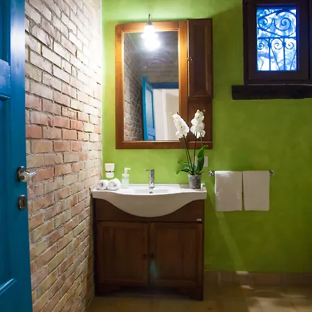 Casa Go'el Couette-café 4*