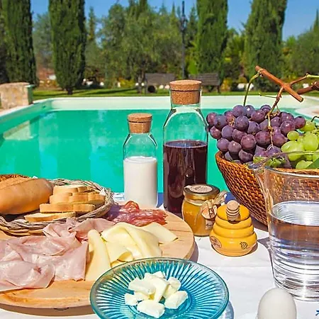 Casa Go'el 4*