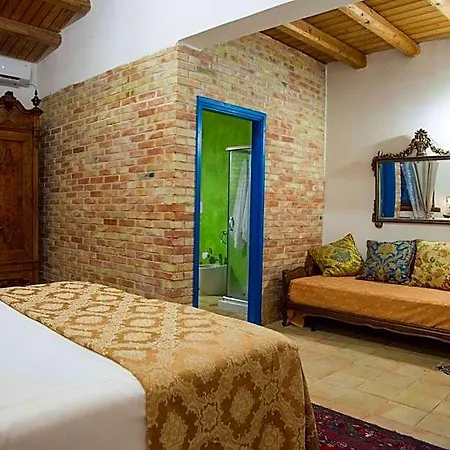 Casa Go'el 4*