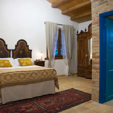 Casa Go'el 4*