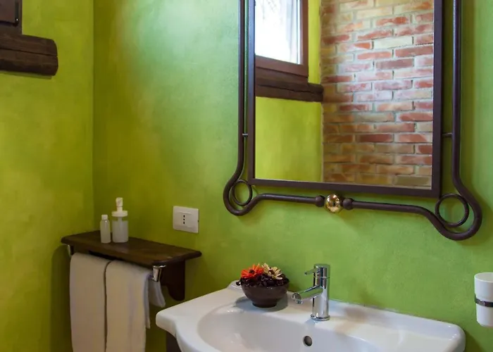 Bed & Breakfast Casa Go'el 4*