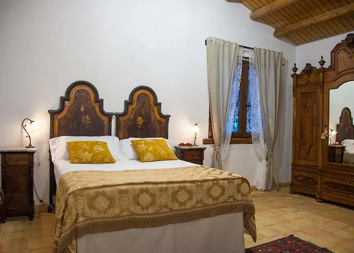 Bed & Breakfast Casa Go'el 4*