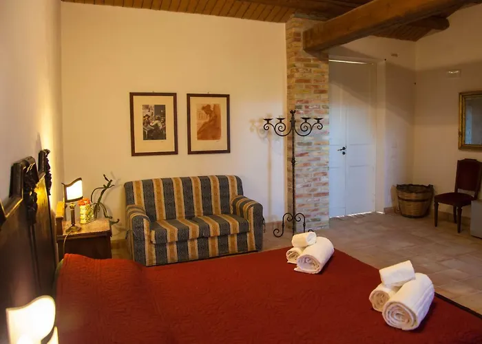 Casa Go'el